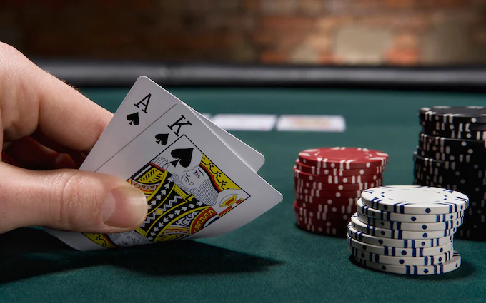 A Beginner’s Guide to Playing Poker